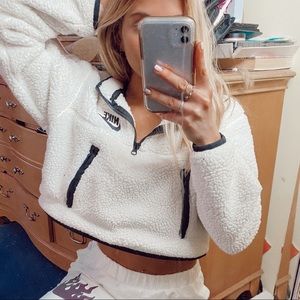 NIKE White Fleece Sherpa